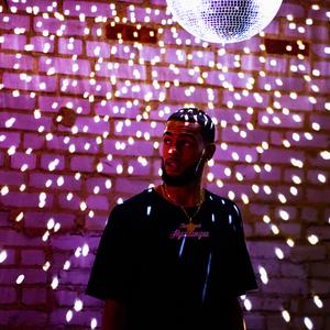 自慰⋯啊⋯嗯～出水了漫画
